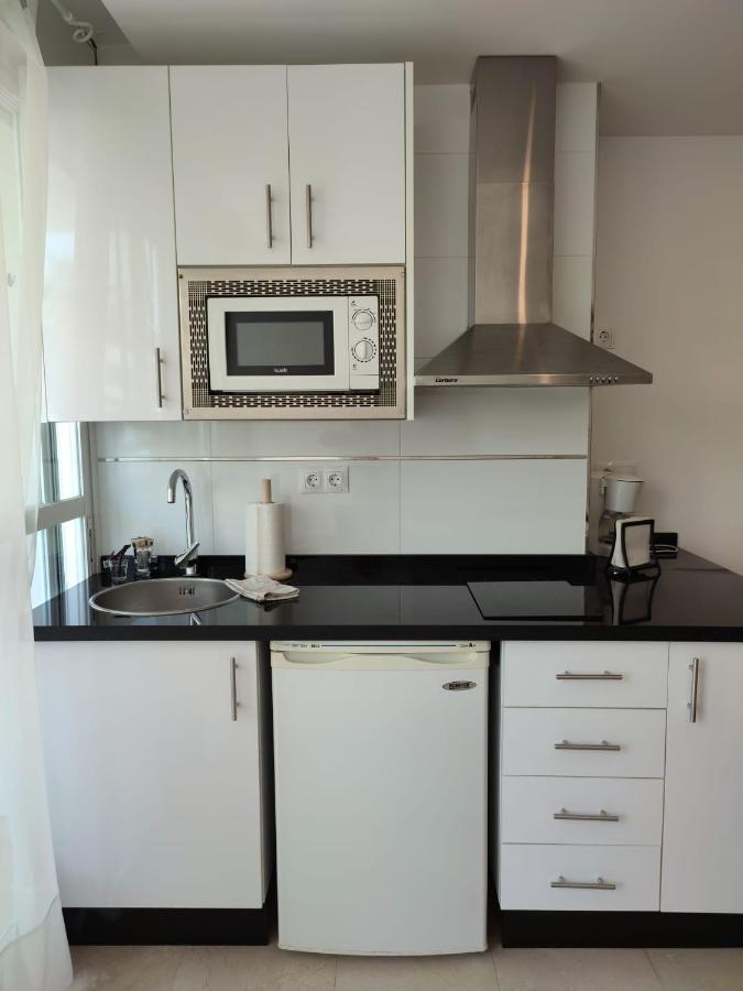 Apartamento La Roca Chica Torremolinos Esterno foto