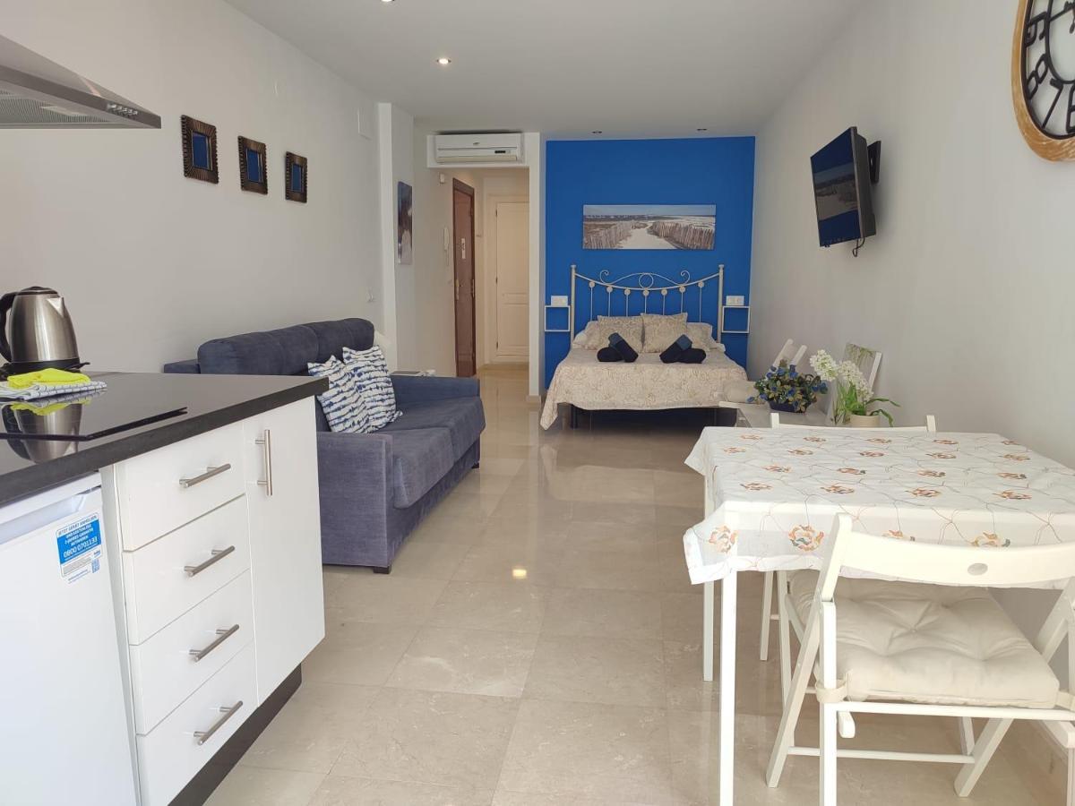 Apartamento La Roca Chica Torremolinos Esterno foto